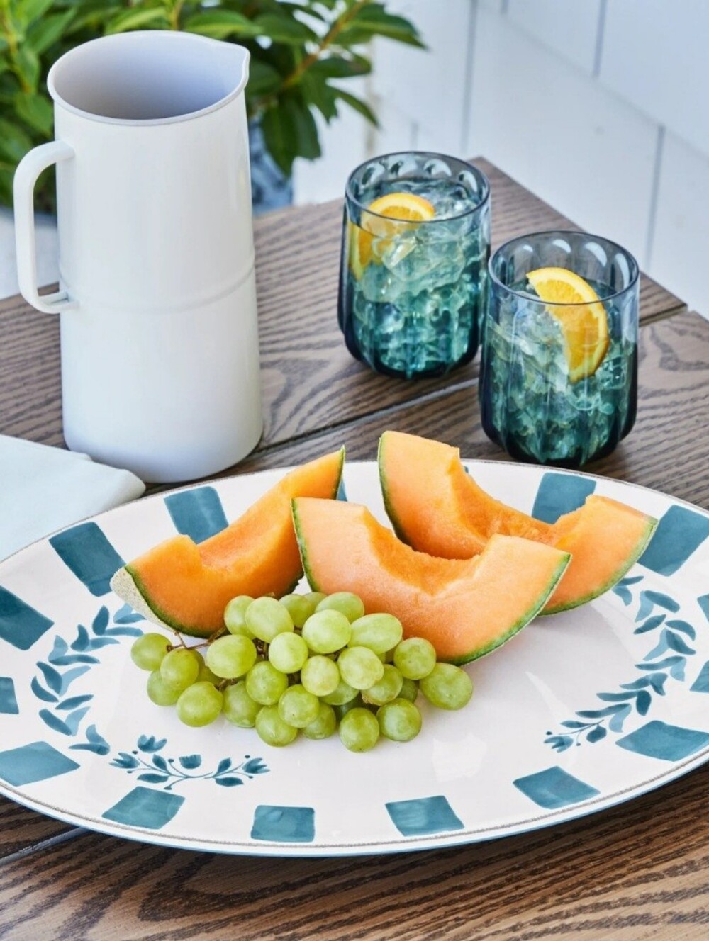 Better Homes and Gardens Blue & White 18" Melamine Serving Platter